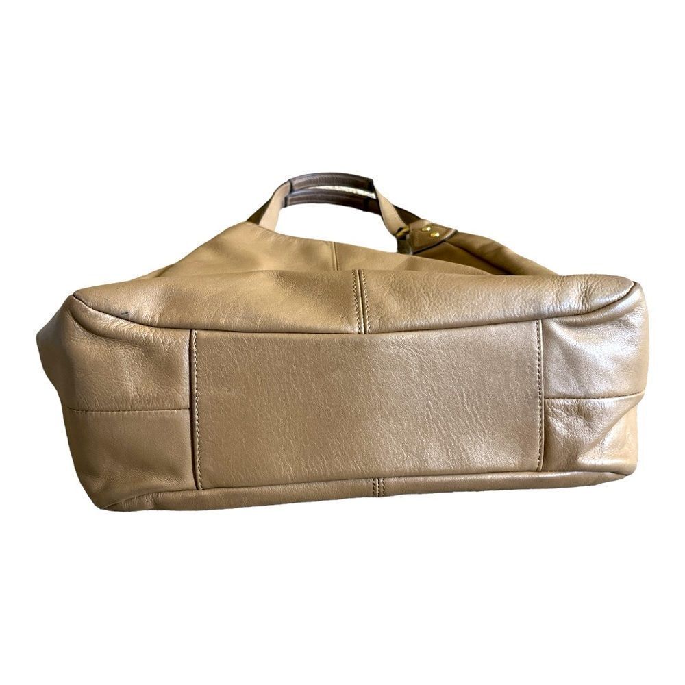 Vintage coach purse - Picture 4 of 9
